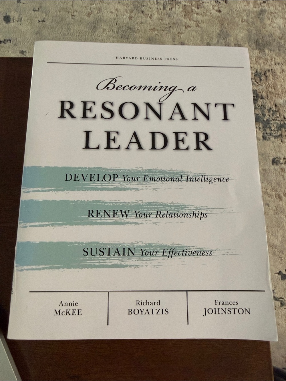Becoming a Resonant Leader - Soft White & Teal Cover